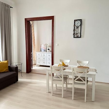 Apartment In Historical Part - Old Town Top Address Bratislava Extérieur photo